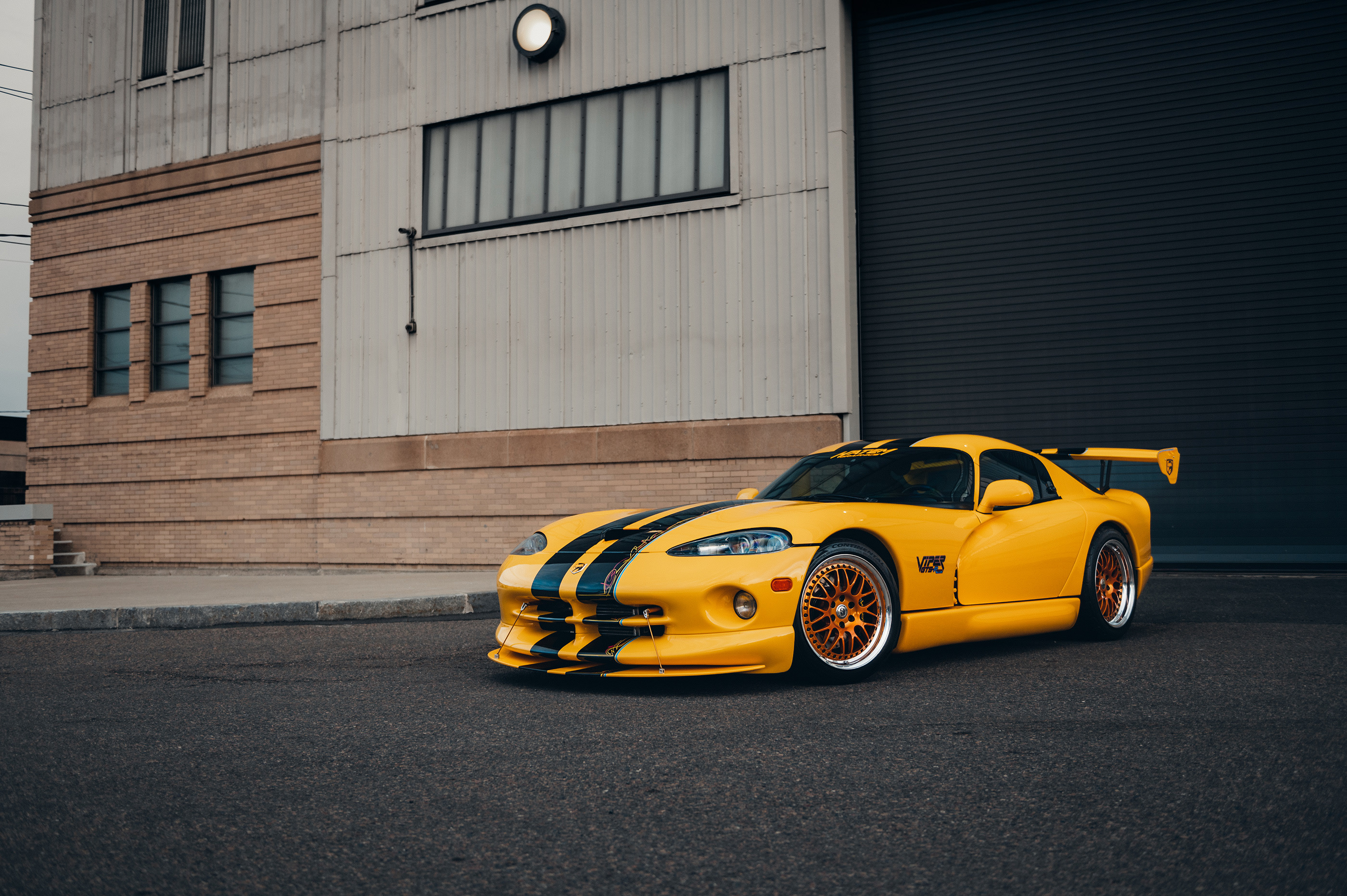 Pennzoil dodge Viper РѕР±РѕРё