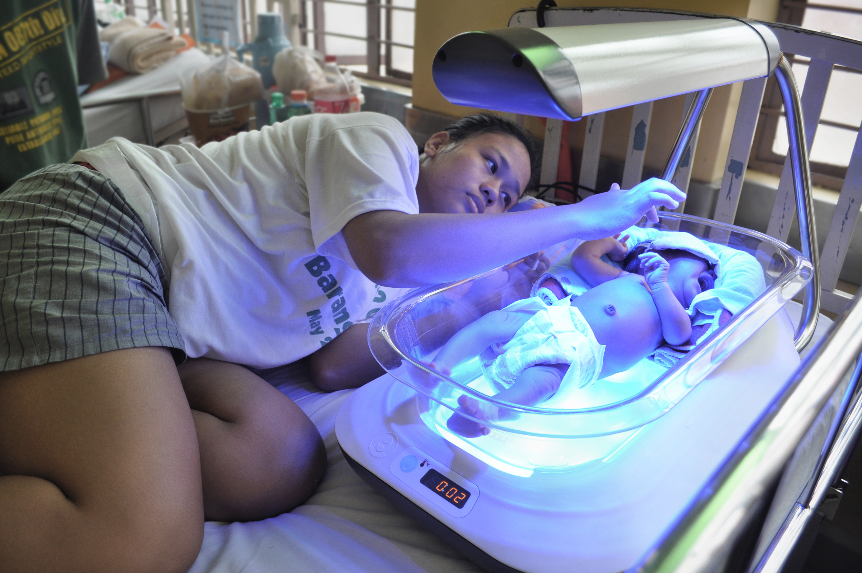 Фото лампы для лечения желтушки у новорожденных
