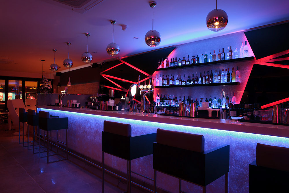 Nice bar. Бланко бар Москва. The Glam Bar Ташкент. Blanco Bar Магнитогорск. Лов дезигнер бар.