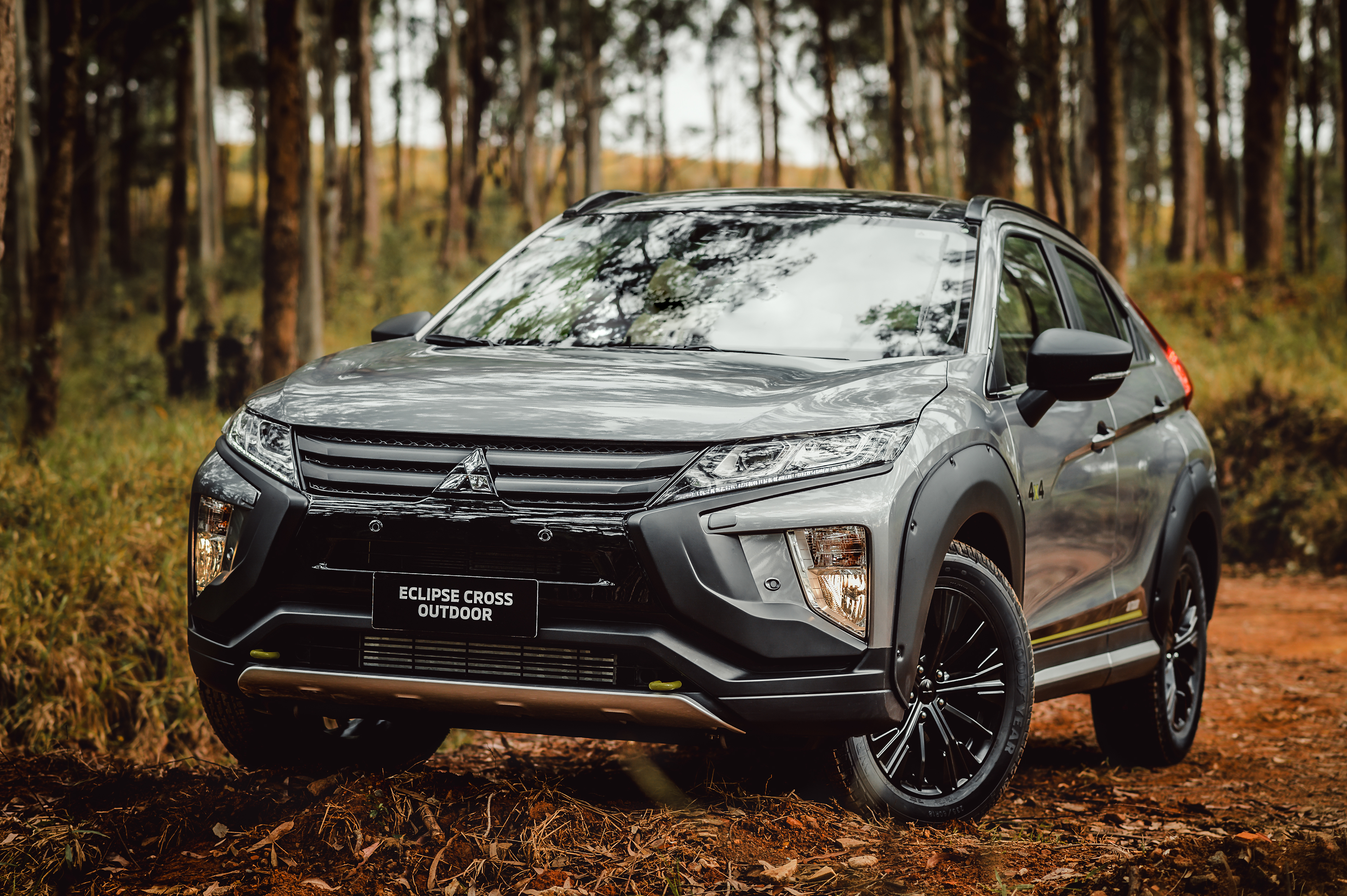 Crosses 2020. Mitsubishi Eclipse Cross 2020. Мицубиси Эклипс кросс 2020. Эклипс кросс 2021. Mitshubisi Eclips gross.