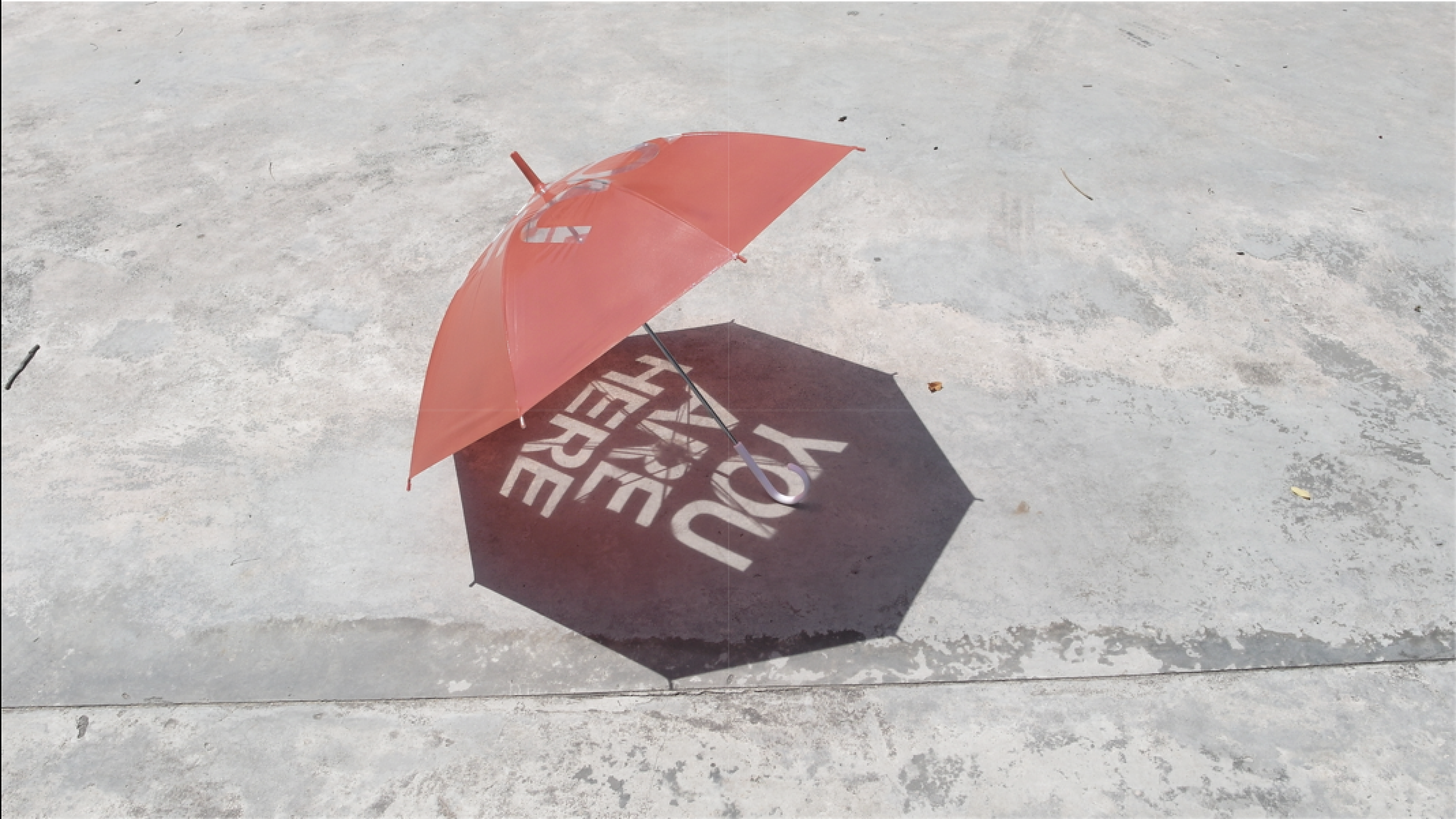 Прикольные надписи, на зонт. Смешной зонт. Зонт от МТС. Смешные картинки с зонтиком.