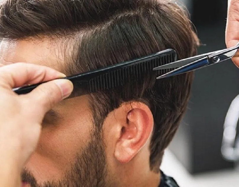 Как подстригают волосы возле уха